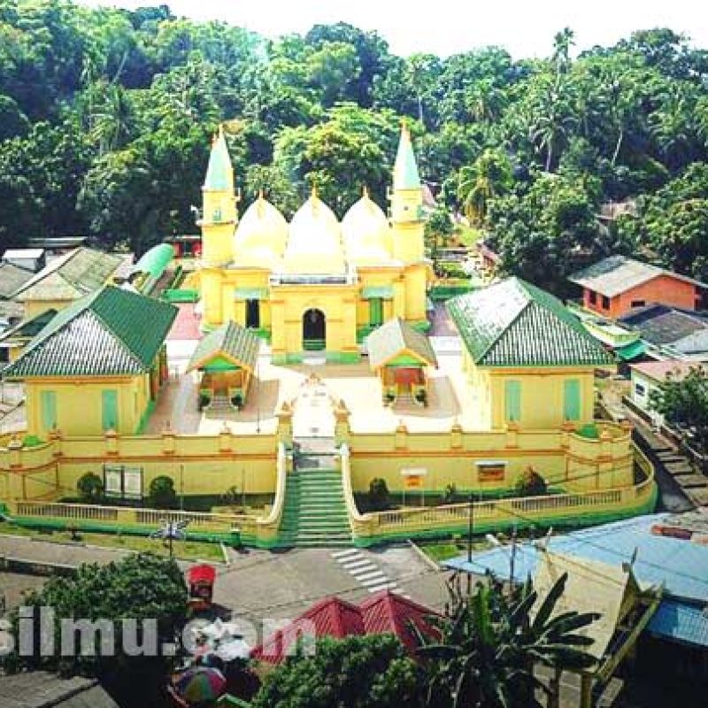 Masjid Raya Sultan Kepulauan Riau