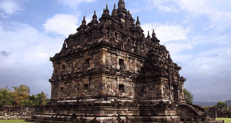 Candi Plaosan di Prambanan Klaten