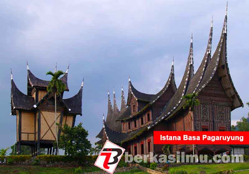 Istana Basa Pagaruyung