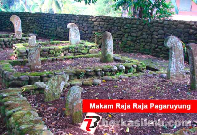 Makam Raja Raja Pagaruyung