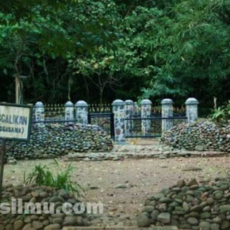 Prasasti Huludayeuh